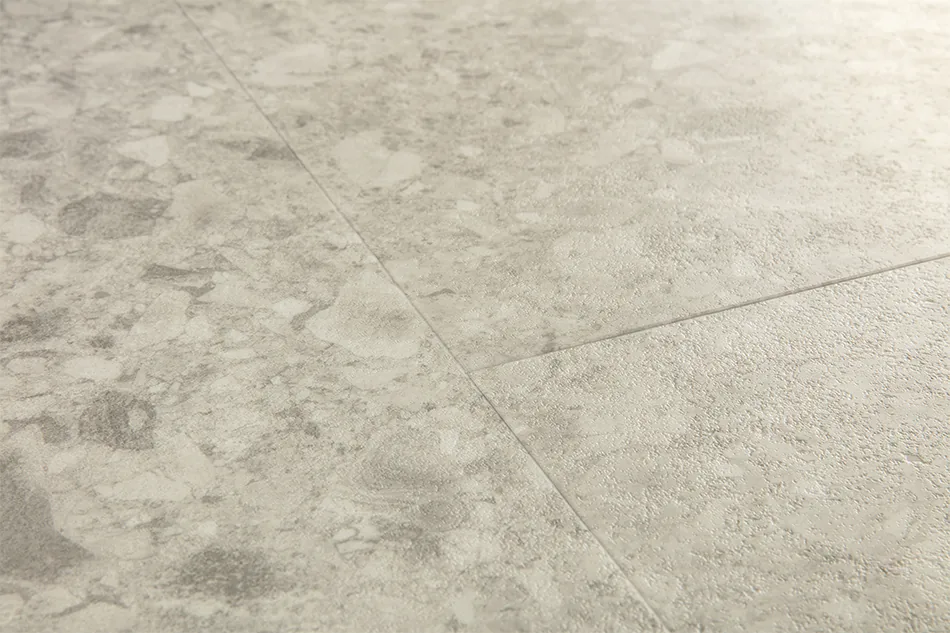 Клеевая кварцвиниловая плитка LVT Quick-Step Сеппо теплый серый Blush SGTC20306