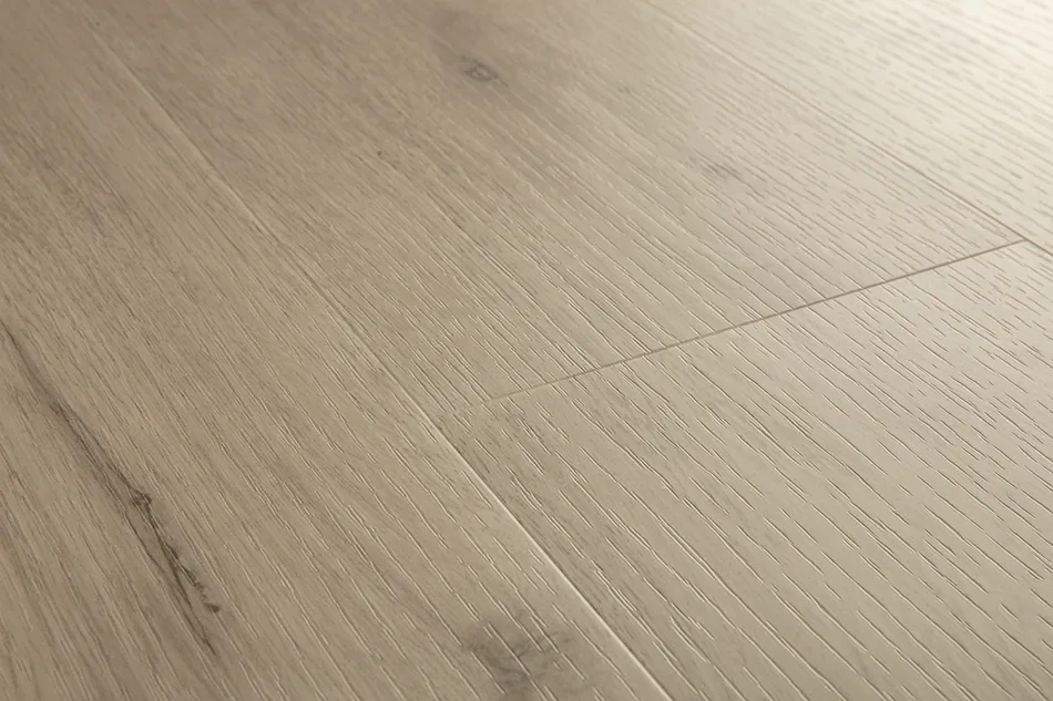 Клеевая кварцвиниловая плитка LVT Quick-Step Морской бриз теплый тауп Liv SGSPC20318