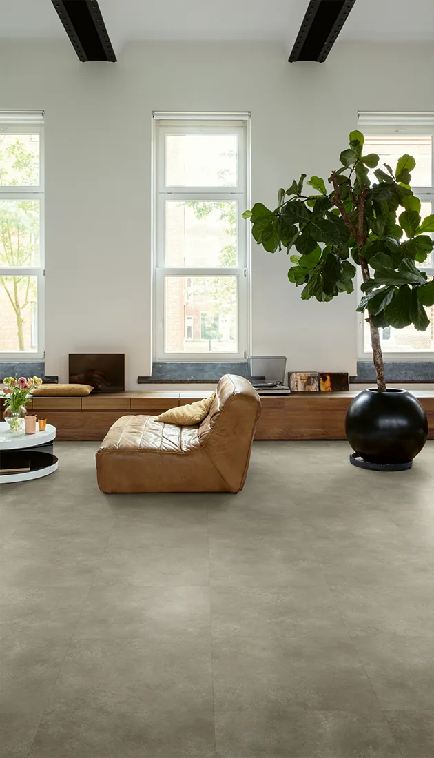 Клеевая кварцвиниловая плитка LVT Quick-Step Цемент теплый серый Blush SGTC20309