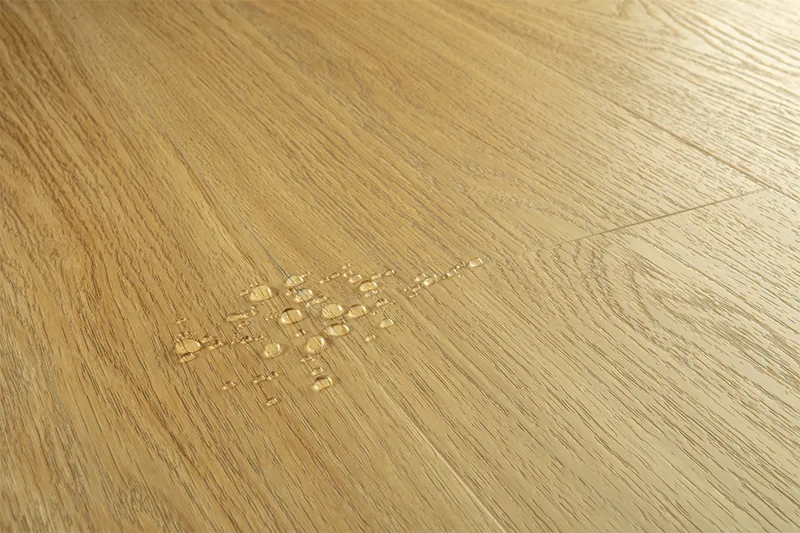 Клеевая кварцвиниловая плитка LVT Quick-Step Дуб безмятежный натуральный средний Fuse SGMPC20322