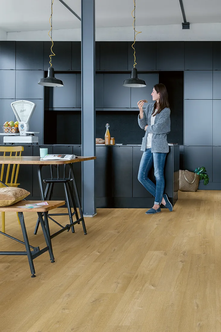 Клеевая кварцвиниловая плитка LVT Quick-Step Дуб льняной средний натуральный Fuse SGMPC20329