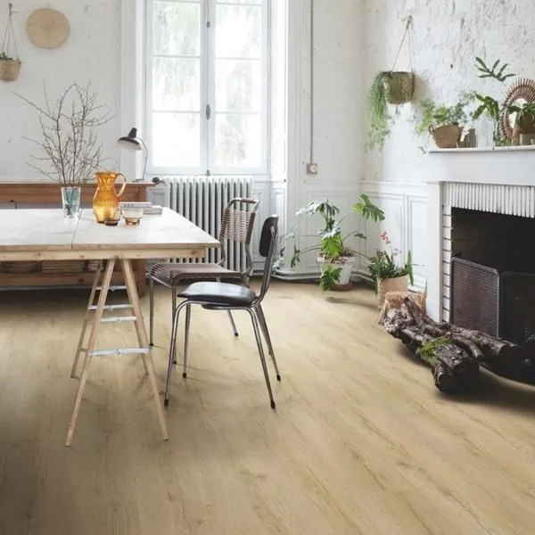 Ламинат Quick-Step Classic Дуб бежевый рустикальный CLH4084