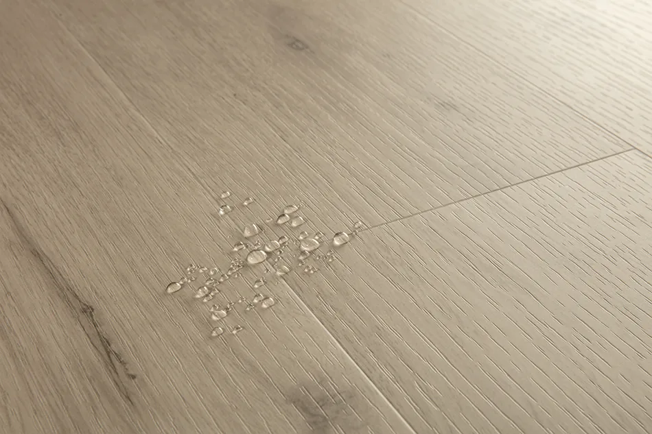 Клеевая кварцвиниловая плитка LVT Quick-Step Морской бриз теплый тауп Liv SGSPC20318