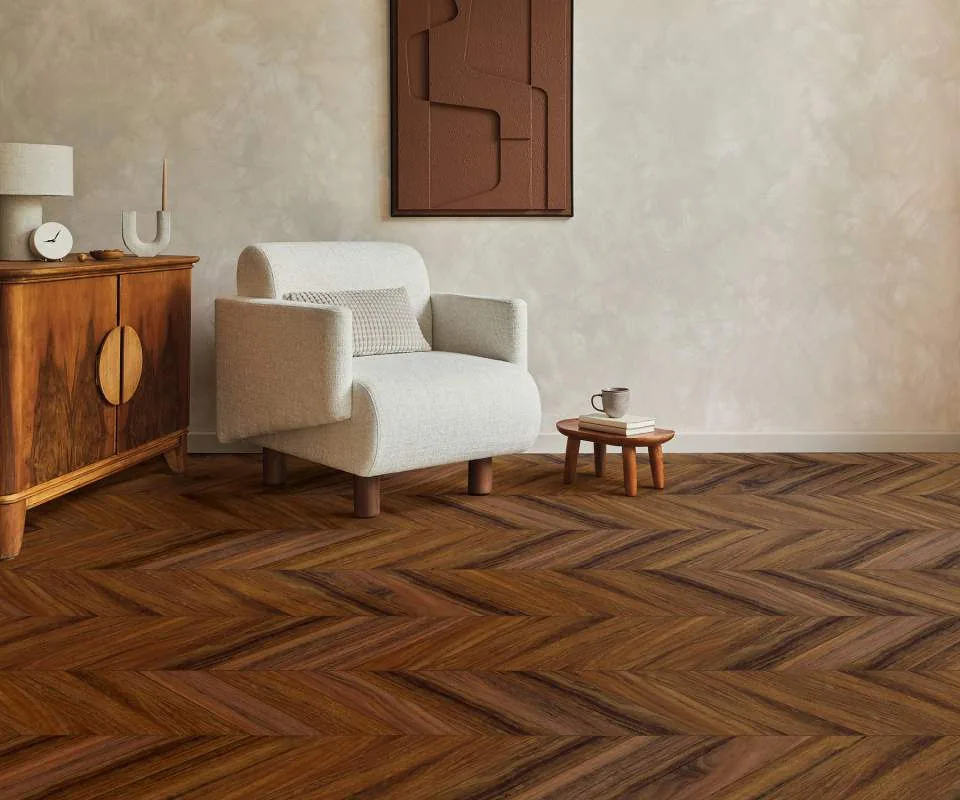 Кварцвиниловая плитка Aberhof Chevron AZINCOURT WALNUT — фото 2