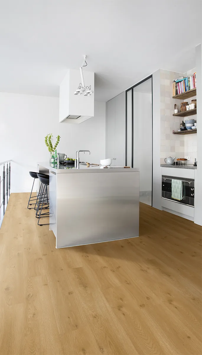 Клеевая кварцвиниловая плитка LVT Quick-Step Морской бриз теплый медовый Liv SGSPC20314